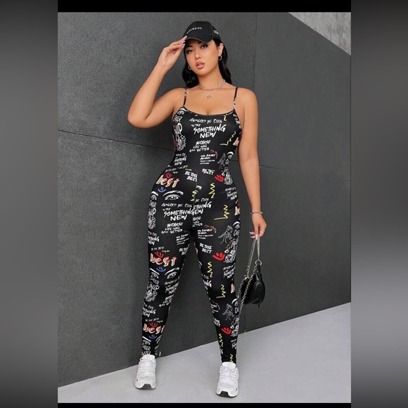 Sexy graffiti style full jumpsuit - Picture 3 of 12